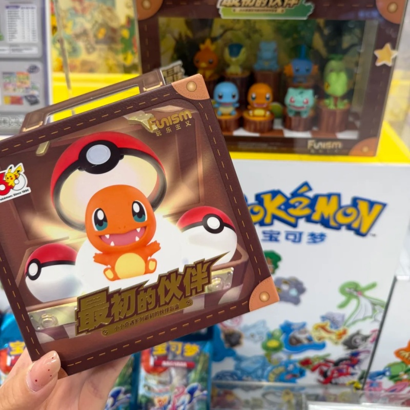 Neu: Funism Pokémon 30. Jubilä – Pokeball Cosplay Prop Bewertung und Preis